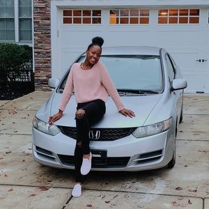 Meet your Posher, Jasmine